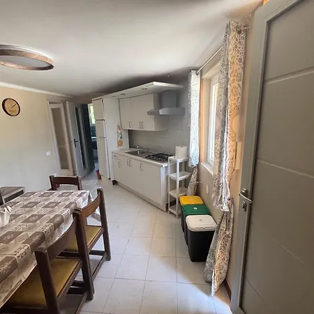 Da Enzo Apartman *